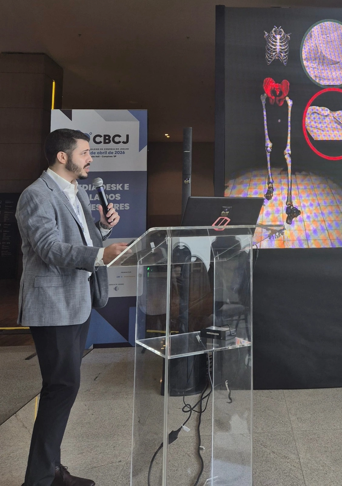 Produção científica do Dr. Enzo Mameri